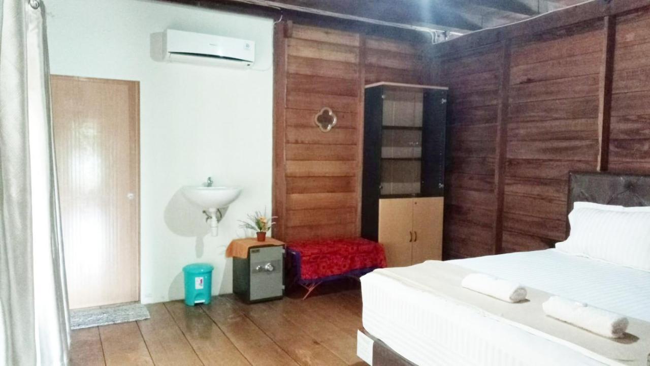 Ukcc Hotel Sabang  Bagian luar foto